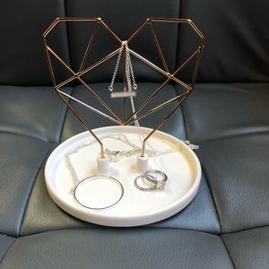 Imm-Living 💖 heart shaped jewelry holder
